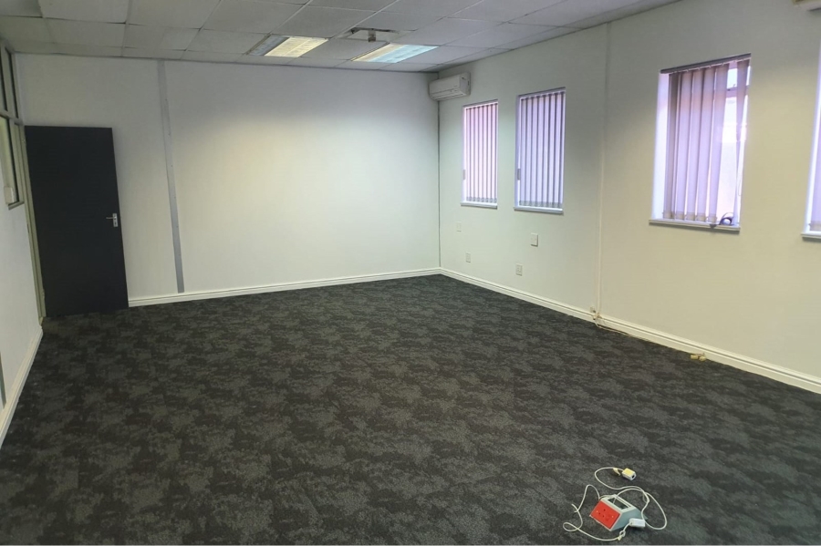 To Let commercial Property for Rent in Walmer Eastern Cape